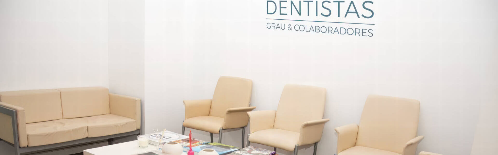 La sala de espera de la clínica dental